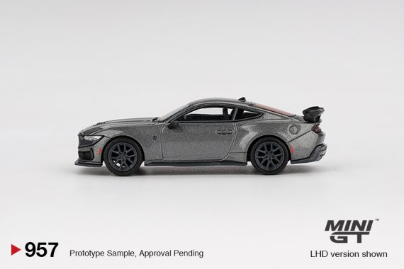 MINI GT No.957 Ford Mustang Dark Horse 2024 Carbonized Gray MGT00957