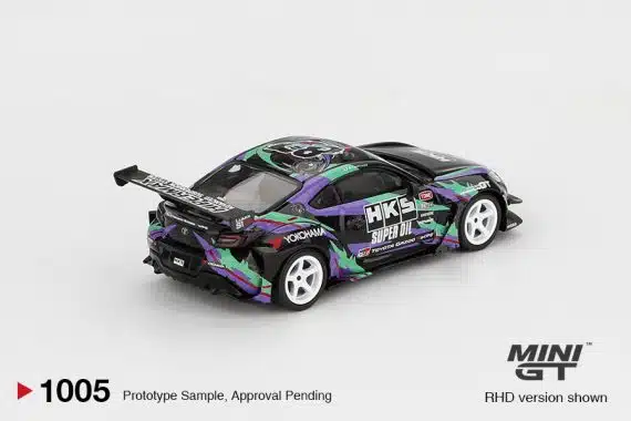 MINI GT No.1005 Toyota GR86 HKS TYPE R 2022 Tokyo Auto Salon MGT01005