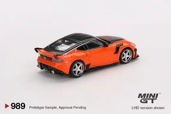 MINI GT No.989 Nissan Z VeilSide FFZ400 Orange MGT00989