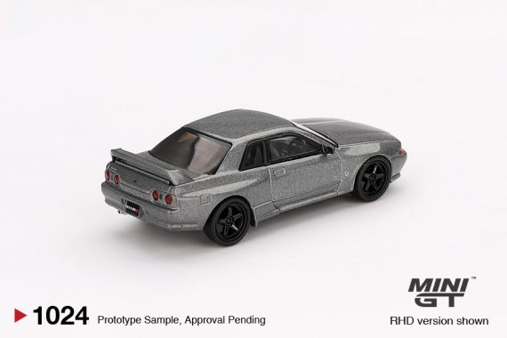 MINI GT No.1024 Nissan Skyline GT-R (NISMO BNR32 CRS Version) Dark Metal Gray MGT01024