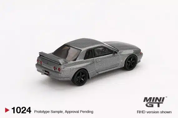 MINI GT No.1024 Nissan Skyline GT-R (NISMO BNR32 CRS Version) Dark Metal Gray MGT01024