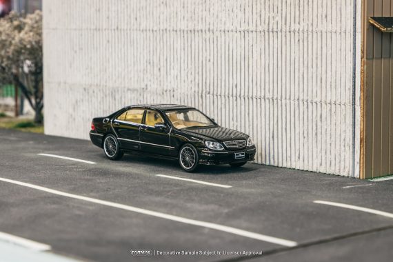 Tarmac Works 1:64 GLOBAL64 Mercedes-Benz S-Class Wald Black T64G-072-BK