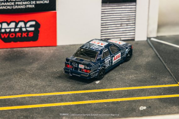 Tarmac Works 1:64 GLOBAL64 Mercedes-Benz 190 E 2.5-16 EVO 1 DTM 1989 Dany Snobeck T64G-057-89DTM11