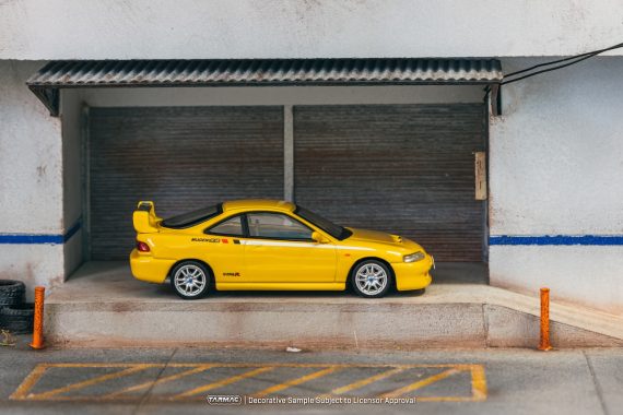 Tarmac Works 1:64 GLOBAL64 Honda Integra TYPE R DC2 MUGEN Sunlight Yellow T64G-TL059-YL