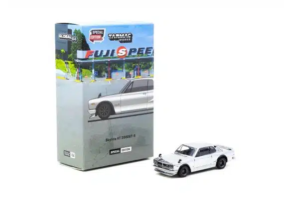 Tarmac Works 1:64 Special Edition Fuji Speedway Skyline HT 2000GT-R Silver Chrome T64G-043-SC