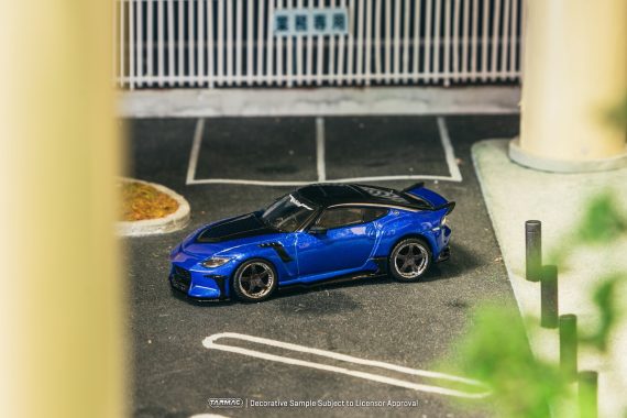Tarmac Works 1:64 GLOBAL64 Nissan VeilSide FFZ400 Fairlady Z Blue T64G-074-BL