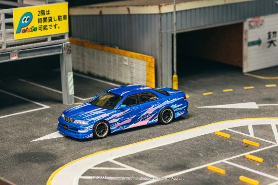 Tarmac Works 1:64 GLOBAL64 VERTEX Toyota Mark II JZX100 Blue Metallic T64G-024-BL