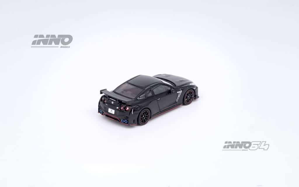 INNO64 1:64 NISSAN GT-R (R35) NISMO Black IN64-KPGC10-FM1971
