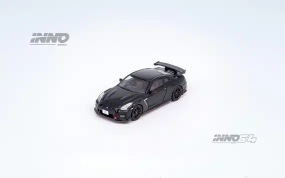 INNO64 1:64 NISSAN GT-R (R35) NISMO Black IN64-KPGC10-FM1971