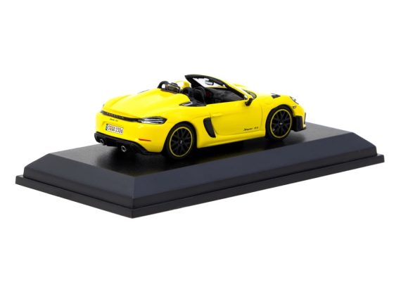 MINICHAMPS X Tarmac Works 1/64 Porsche 718 Spyder RS Limited 1776 Yellow