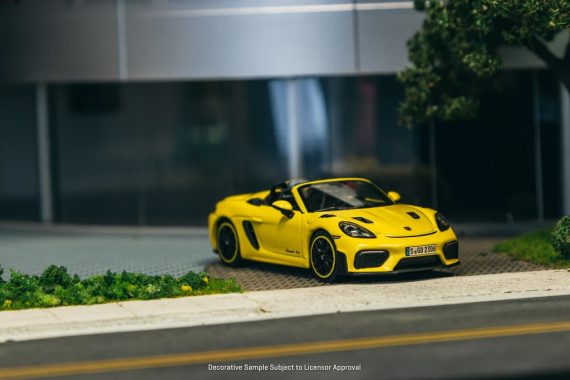 MINICHAMPS X Tarmac Works 1/64 Porsche 718 Spyder RS Limited 1776 Yellow