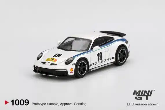 MINI GT No.1009 Porsche 911 Dakar Rally 1974 MGT01009