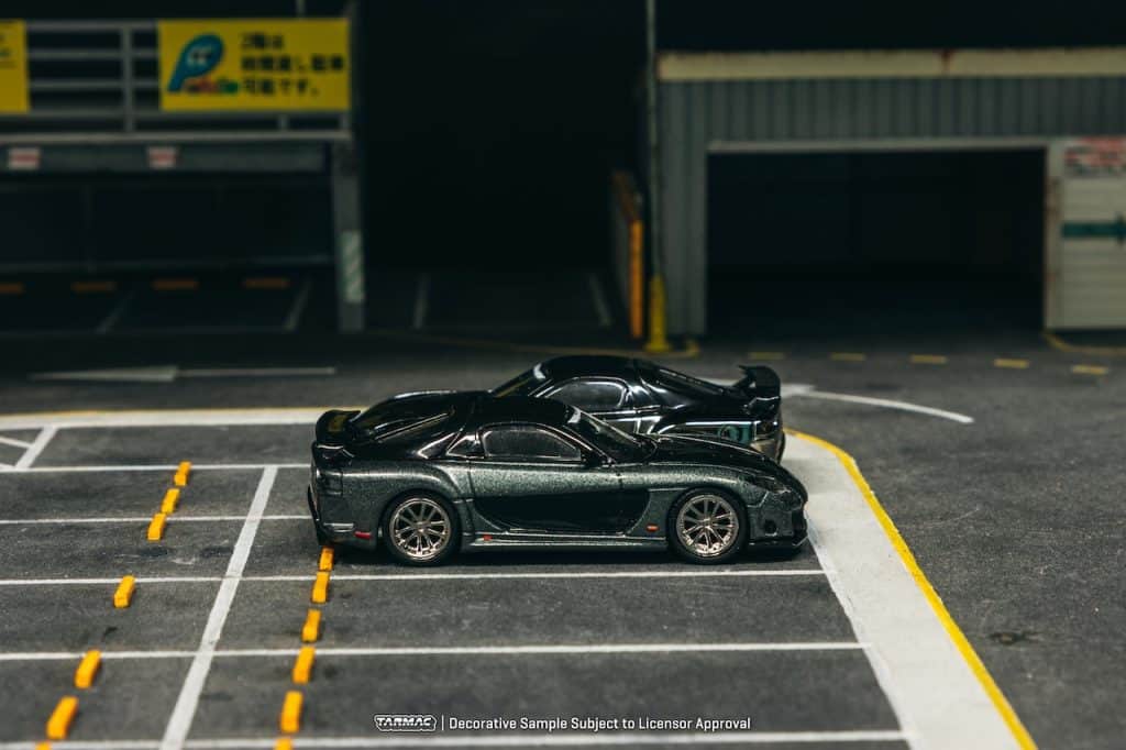 Tarmac Works 1:64 GLOBAL64 Mazda RX-7 VeilSide Fortune7 Grey metallic / Black T64G-075-GY