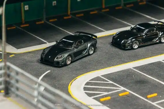 Tarmac Works 1:64 GLOBAL64 Mazda RX-7 VeilSide Fortune7 Grey metallic / Black T64G-075-GY