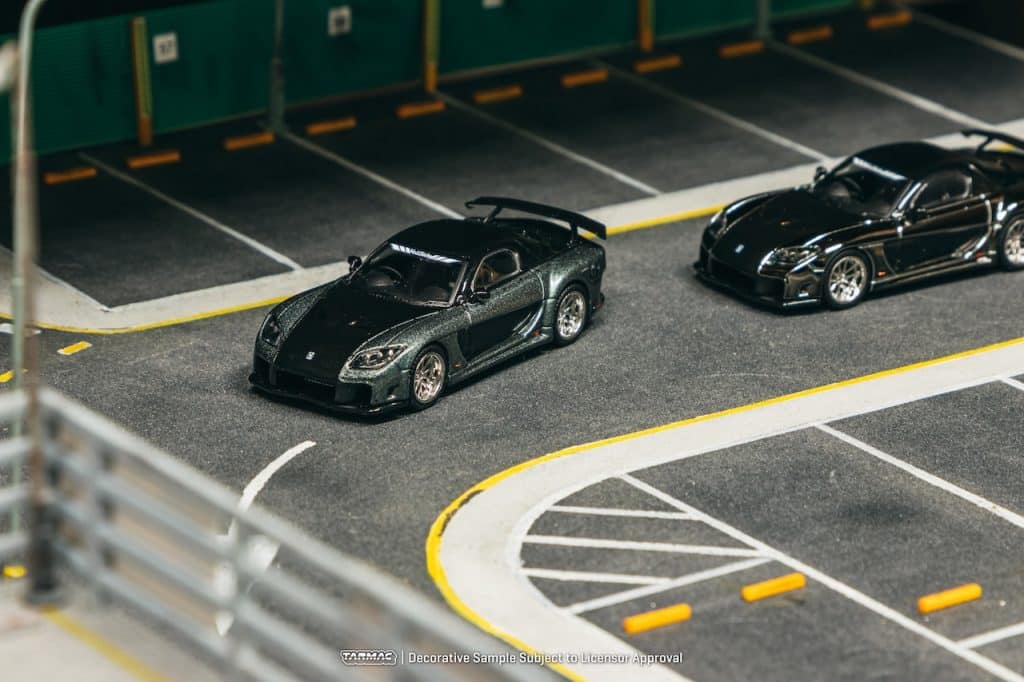 Tarmac Works 1:64 GLOBAL64 Mazda RX-7 VeilSide Fortune7 Grey metallic / Black T64G-075-GY
