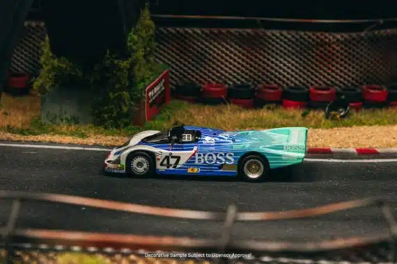 Tarmac Works 1:64 GLOBAL64 Porsche 956 Le Mans 1984 #47 T64S-019-84LM47