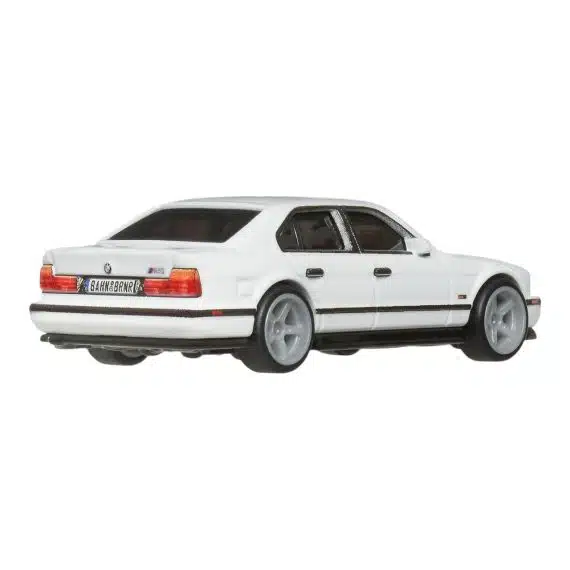 Hot Wheels Premium Boulevard '91 BMW M5 JBL24