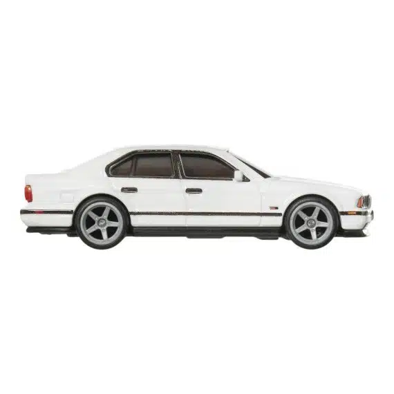 Hot Wheels Premium Boulevard '91 BMW M5 JBL24