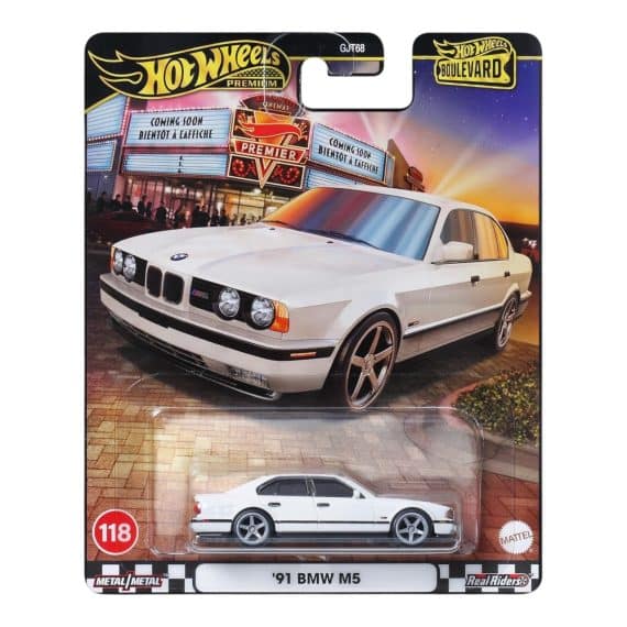 Hot Wheels Premium Boulevard '91 BMW M5 JBL24