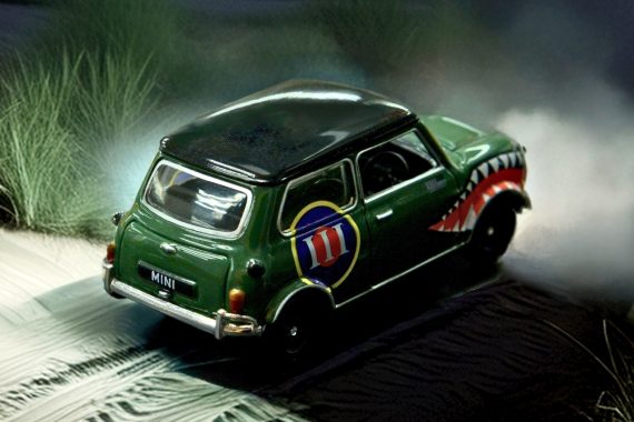 TINY x HP Hyperation Art Car-Shark HYP00003