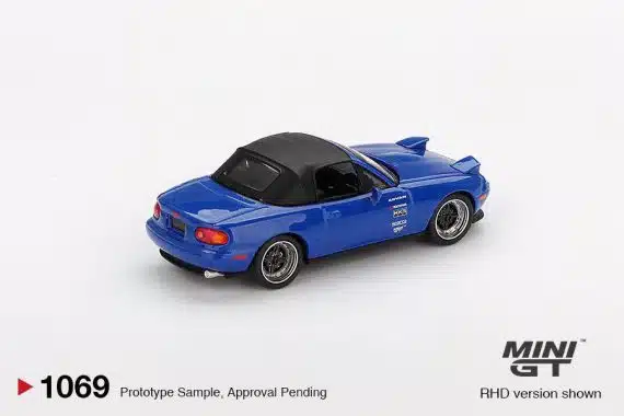 MINI GT No.1069 Mazda Miata MX-5 (NA) Tuned Version Dark Blue MGT01069