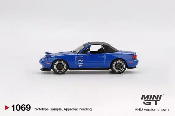 MINI GT No.1069 Mazda Miata MX-5 (NA) Tuned Version Dark Blue MGT01069