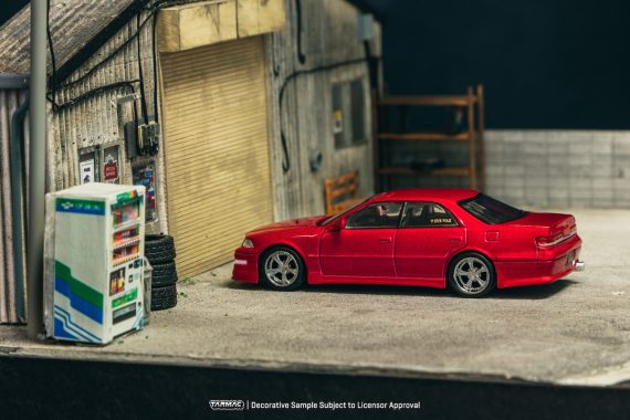Tarmac Works 1:64 GLOBAL64 VERTEX Toyota Mark II JZX100 Red Metallic T64G-024-RE