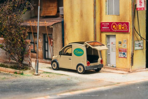 Tarmac Works 1:64 GLOBAL64 Nissan S-Cargo Presentation Model Car + Trading Cards Combo Set T64G-073-PRE