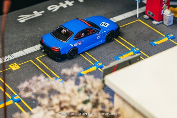 Tarmac Works 1:64 GLOBAL64 VERTEX Silvia (S 15) Tarmac Works 10th Anniversary T64G-023-10TH