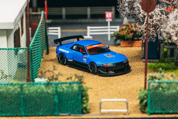 Tarmac Works 1:64 GLOBAL64 Nissan Skyline (R32) Widebody - Designed by Jon Sibal Tarmac Works 10th Anniversary T64G-061-10TH
